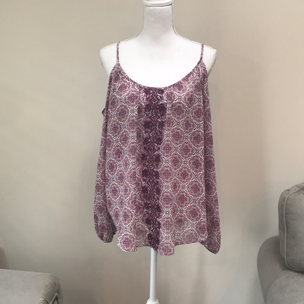 Cold shoulder top